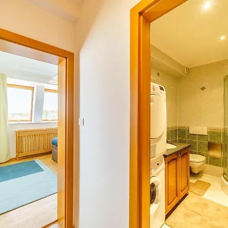 Alone 5br+3bath Penthouse In Center Of شقة *