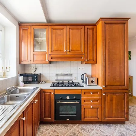 Διαμέρισμα Alone 5br+3bath Penthouse In Center Of *