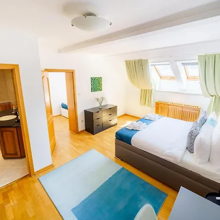 Alone 5br+3bath Penthouse In Center Of Διαμέρισμα *