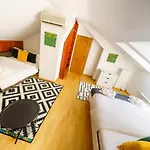 아파트 Alone 5br+3bath Penthouse In Center Of