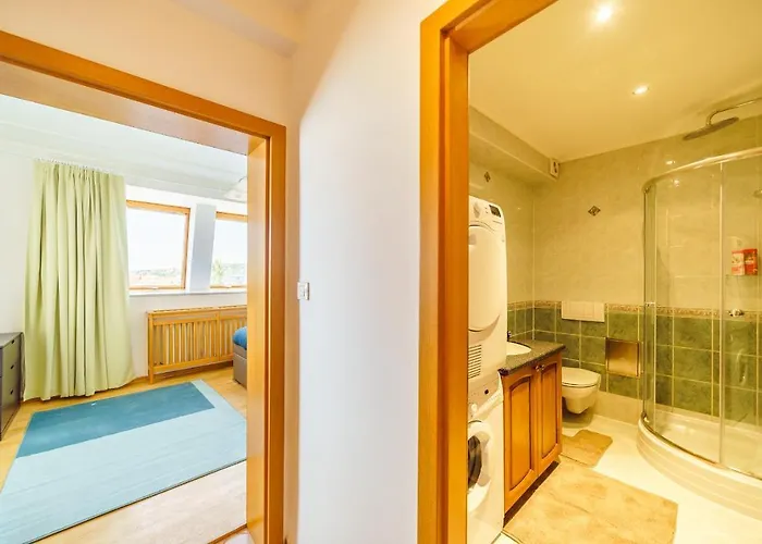 Alone 5br+3bath Penthouse In Center Of Apartmán *